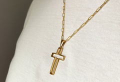 PINGENTE CRUCIFIXO VAZADO - comprar online