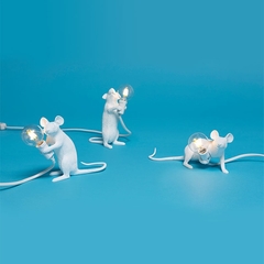 Imagem do Lâmpada de mesa moderna do rato da resina led