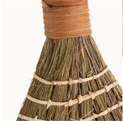 Vassoura de palha de madeira varredura de chão na internet