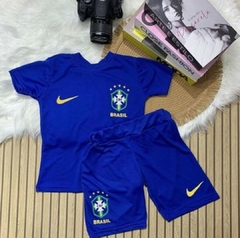 Conjunto Jogador Brasil Azul na internet