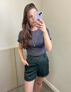 SHORT ALFAIATARIA ISA - VERDE ESMERALDA - comprar online