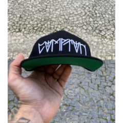 BONÉ ABA RETA SNAPBACK CHRONIC na internet