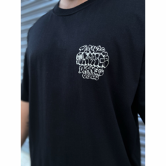 CAMISETA OVERSIZED ORANG BRAND (PRETA) na internet