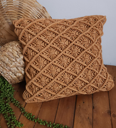 Capa de Almofada em Macrame Flora - Mostarda 42x42cm