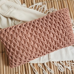 Capa de Almofada em Macrame Lara - Rosé 30x50cm