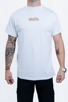 Remera BENTZ blanca