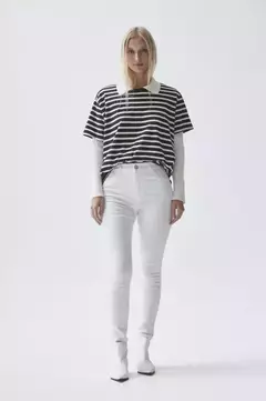 JEAN SKINNY FIT AMY WHITE PA00047 (91702308) en internet