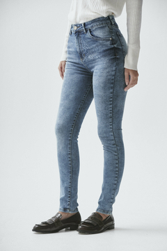 JEANS SKINNY FIT EMILY BLUE PA00567 (91703701)