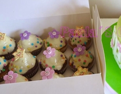 CUPCAKES PAULETTES CON FLOR