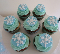 CUPCAKES FROZEN 1