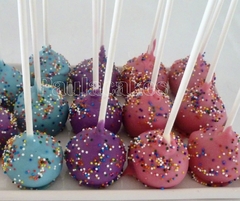 CAKEPOPS RAINBOW