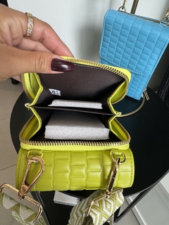 bolsa porta celular na internet