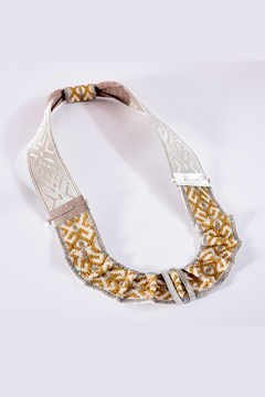 Collar LANIN - Hilo de plata 1000 tejido en telar manual. Faja mapuche. Cierres y bisagras de plata 925-45 x 20 x 5 cm - comprar online