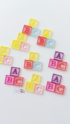 ABC ACRÍLICO 3CM - 1UND