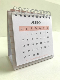 CALENDÁRIO DE MESA 10X10CM na internet