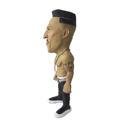 Escultura Mano Brown na internet