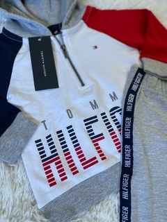 Conjunto 2 Peças Moletom TOMMY HILFIGER - Bebê Menino - Baby Bens Importados | Roupas Infantis de Qualidade