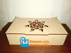 CAJA DE TE CALADA/8 DIVISIONES - Fibrofacil Avellaneda Mayorista