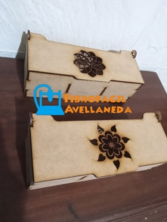 CAJA DE TE 3 DIVISIONES TAPA CALADA