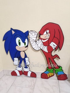 KNUCKLES PERSONAJE DE SONIC en internet