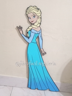 ELSA PERSONAJES PINTADOS FROZEN en internet