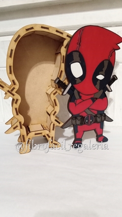 CAJA MULTIUSO DEADPOOL/ PERSONAJES MARVEL en internet