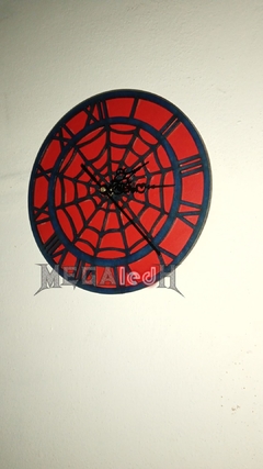 RELOJ DE PARED HOMBRE ARAÑA