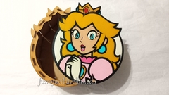 CAJA CON FORMA PRINCESA PEACH - comprar online