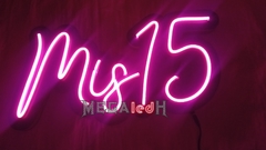 CARTEL DE NEON MIS15 ROSA - comprar online