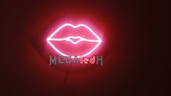 CARTEL DE NEON MODELO LABIOS ROSA - comprar online