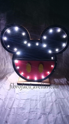 MICKEY MOUSE CON LUZ A PILA en internet