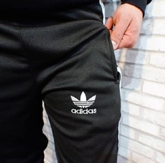 Calça Adidas Unissex na internet