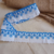 Puntilla Broderie Arte Punto 5cm BP025 Azul y Blanco