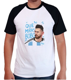 Remera El Día Que Messi Fue D10s. Qué Mirás Bobo - Tan Plopa