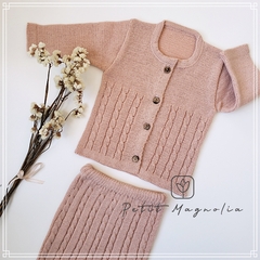 Conjunto tejido saquito + pantaloncito Rosa viejo