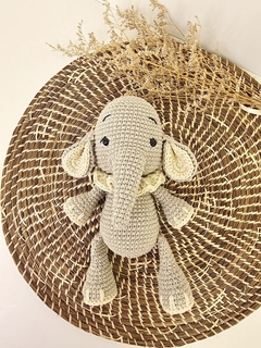 Muñeco de apego amigurumi crochet Elefante 23cm - comprar online