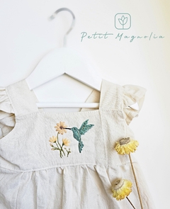 Vestido de tusor bordado artesanal Colibrí - Petit Magnolia bebés