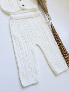 Conjunto tejido saquito + pantaloncito Natural - tienda online