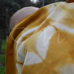 Manta Shibori Ocre en internet