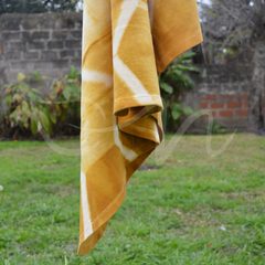 Manta Shibori Ocre