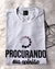 Camiseta Procurando sua Opinião - comprar online