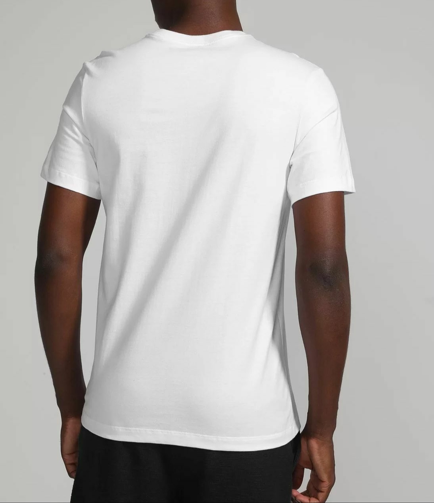 Camiseta Nike Sportswear Club SSNL Masculina - Produtos