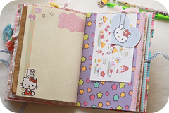 Caderno artesanal Hello Kitty - comprar online