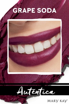 Labial Mate con Acabado en Polvo Grape Soda