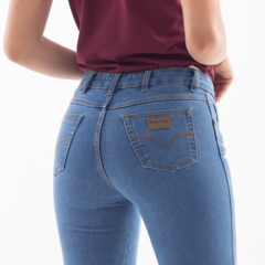 Calça Feminina Jeans Strech Tradicional Premium Lycra Casual - comprar online