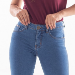 Imagem do Calça Feminina Jeans Strech Tradicional Premium Lycra Casual