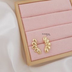 Brinco Ear Cuff Gotas Folheado á Ouro - comprar online