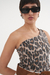 Top un hombro morley animal print Mel - tienda online