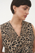 Chaleco corto gabardina animal print Silas - comprar online