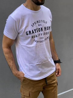 REMERA GRAYSON en internet